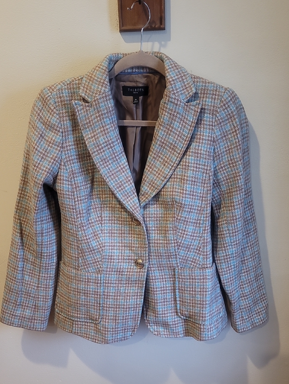 Talbots Pastel Plaid Tweed Blazer in Blue and Tan